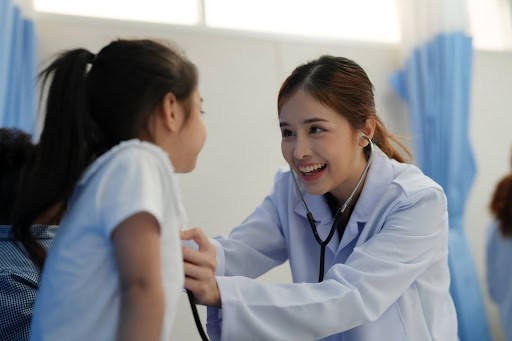 Medical staff at AcuMed Sengkang clinic