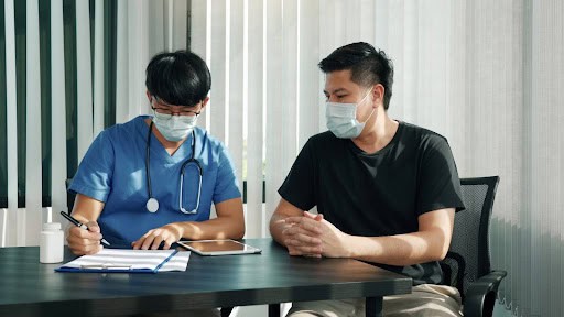 Easy access to AcuMed clinic near Sengkang
